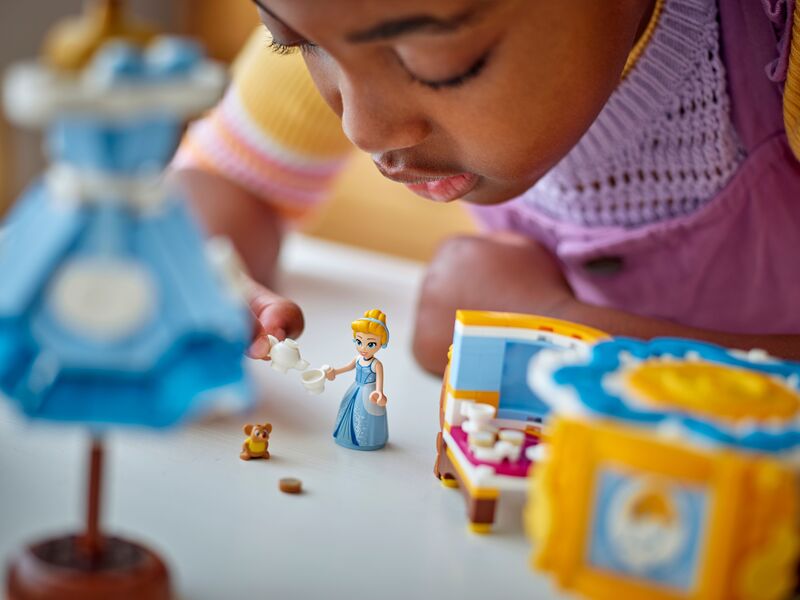 LEGO Disney Princess Cinderella's Dress (43266) φωτογραφία