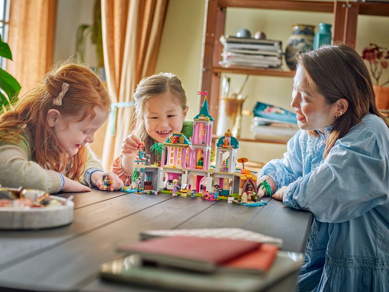 LEGO Disney Princess Castle & Royal Pets (43267) φωτογραφία