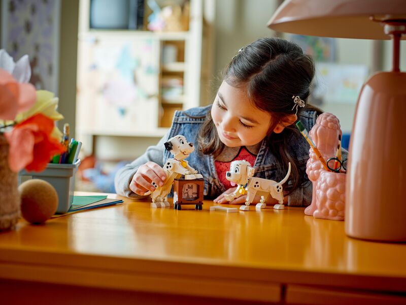 LEGO Disney Lucky & Penny 101 Dalmatians Puppies (43271) φωτογραφία