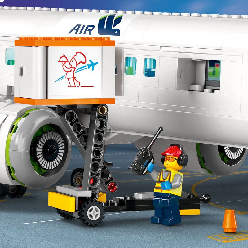 LEGO City Passenger Airplane (60367) φωτογραφία