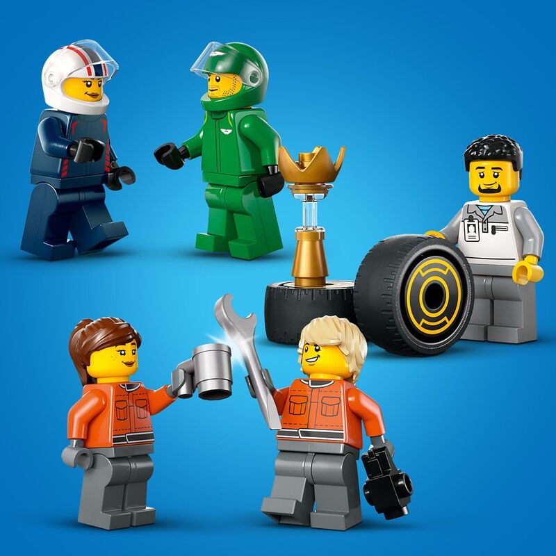 LEGO City F1 Truck With RB20 & AMR24 F1 Cars (60445) φωτογραφία