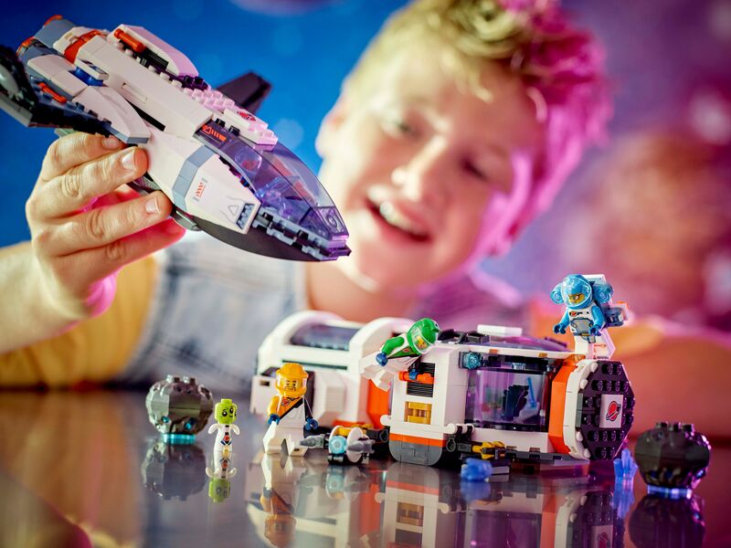 LEGO® City Modular Galactic Spaceship (60446) φωτογραφία