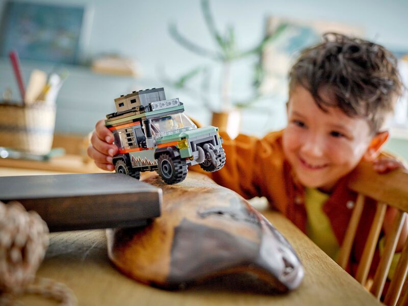 LEGO City 4X4 Off-Road Mountain Truck (60447) φωτογραφία