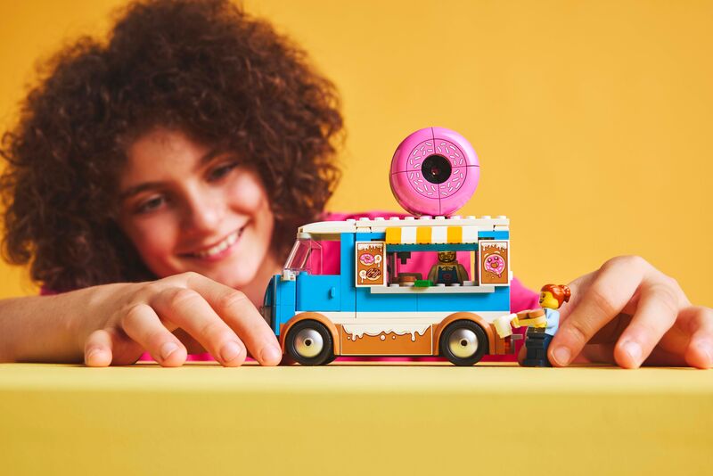LEGO City Donut Truck (60452) φωτογραφία