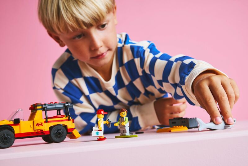 LEGO City Lifeguard Beach Rescue Truck (60453) φωτογραφία