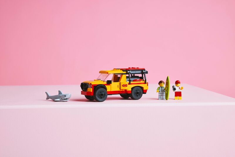 LEGO City Lifeguard Beach Rescue Truck (60453) φωτογραφία