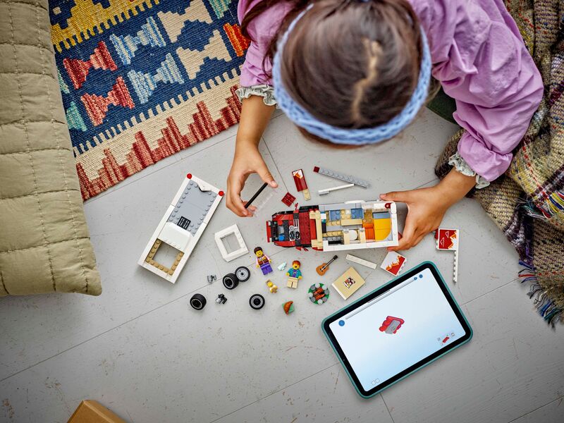 LEGO City Holiday Adventure Camper Van (60454) φωτογραφία