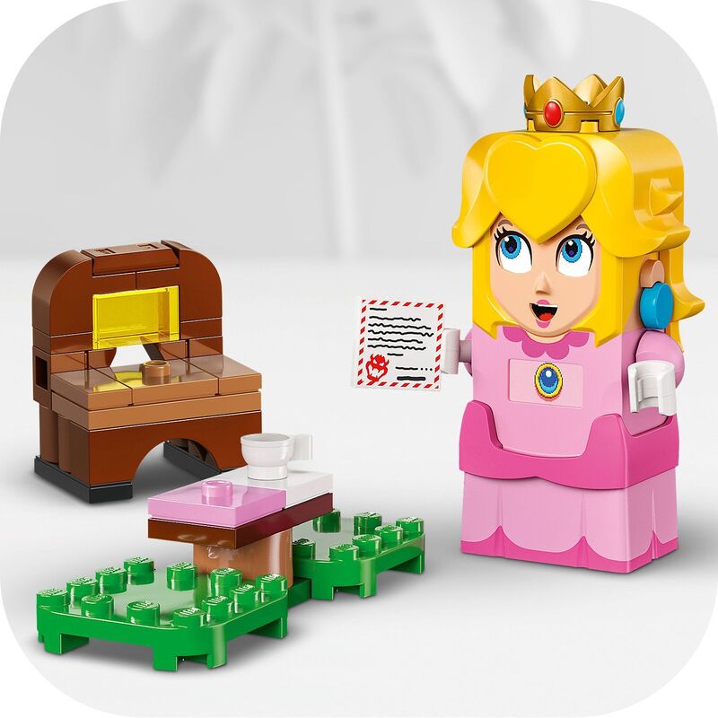 LEGO Super Mario Adventures With Interactive Lego Peach (71441) φωτογραφία
