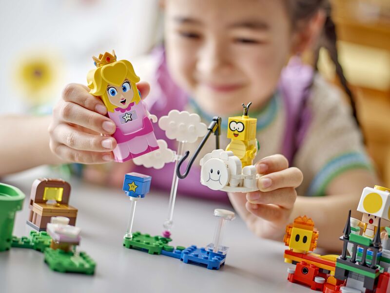 LEGO Super Mario Adventures With Interactive Lego Peach (71441) φωτογραφία