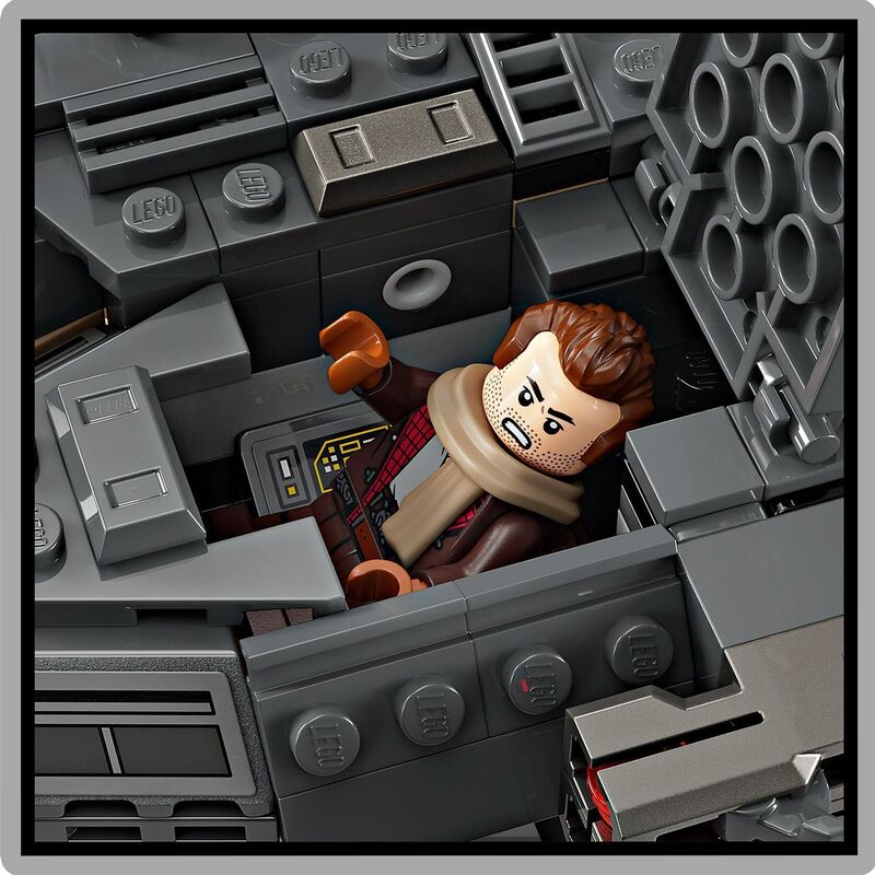 LEGO Star Wars The Onyx Cinder (75374) - φωτογραφία 3