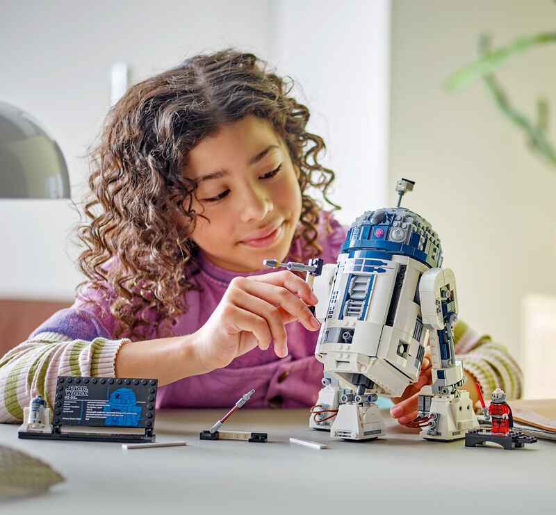 LEGO® Star Wars R2-D2 (75379) φωτογραφία