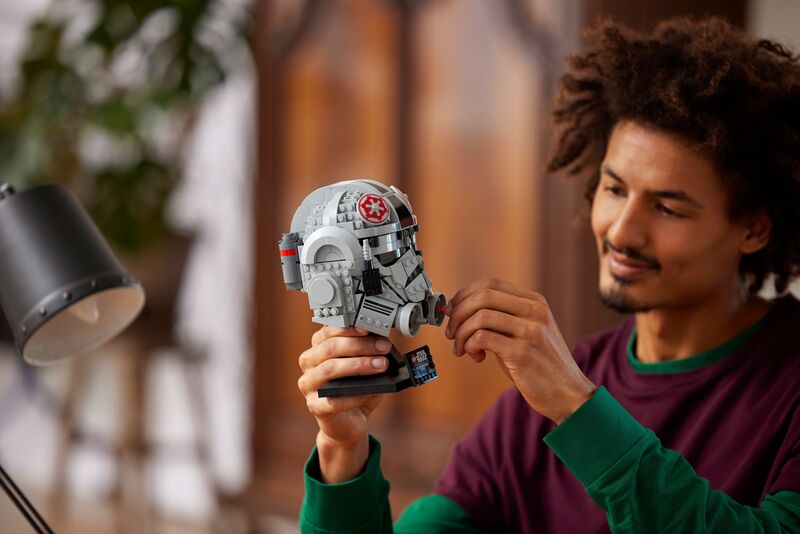 LEGO Star Wars At-At Driver Helmet (75429) φωτογραφία