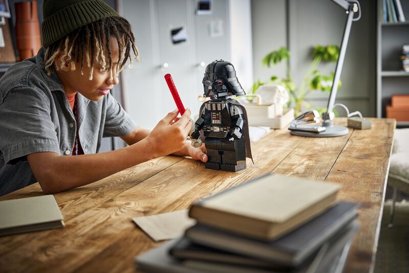 LEGO® Star Wars Up-Scaled Darth Vader Minifigure (75461) - φωτογραφία 7