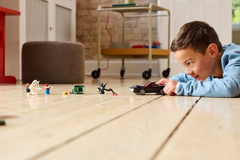 LEGO Super Heroes Spider-Man vs. Venom Muscle Car (76309) φωτογραφία