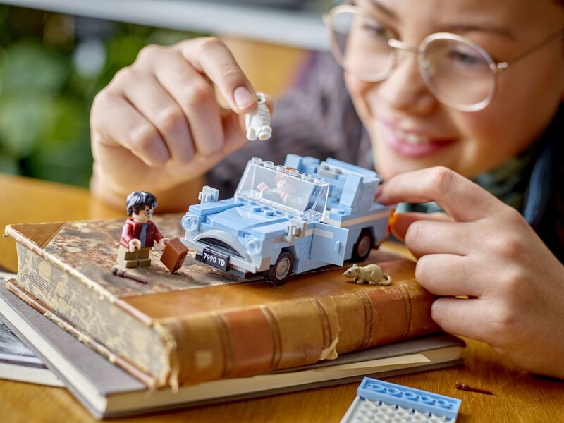 LEGO® Harry Potter Flying Ford Anglia (76424) φωτογραφία