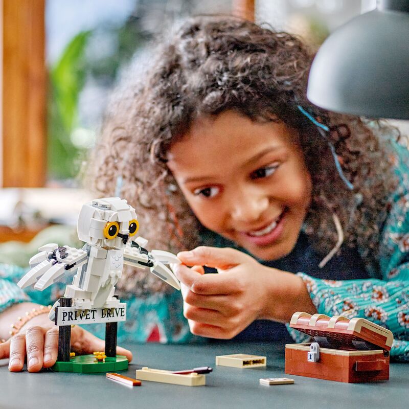 LEGO® Harry Potter Hedwig At 4 Privet Drive (76425) φωτογραφία