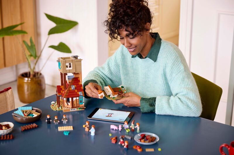 LEGO® Harry Potter The Burrow Collector's Edition (76437) φωτογραφία
