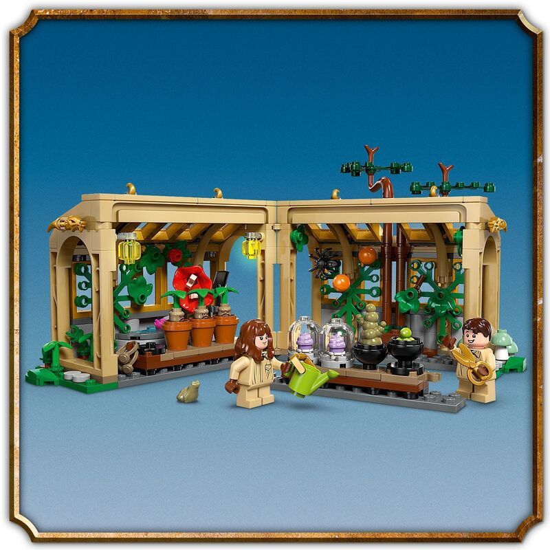 LEGO® Harry Potter Hogwarts Castle: Herbology Class (76445) φωτογραφία