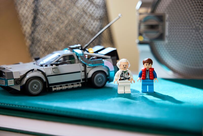LEGO Speed Champions Time Machine From Back To The Future (77256) φωτογραφία